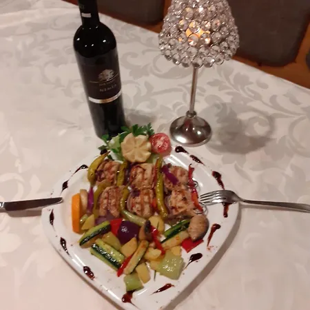 Πανσιόν Sonne Halblech